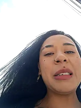 Chat +18 de Zafiro_glow ao vivo