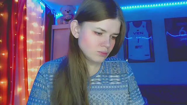 Klementa: онлайн-секс-чат