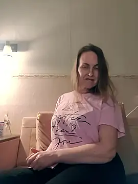 Chat XXX en directo de Evelina_cute