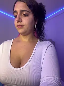 Alice777_ live XXX chat