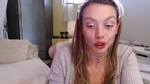 SamyLight Adlı Modelin Canlı XXX Sohbeti