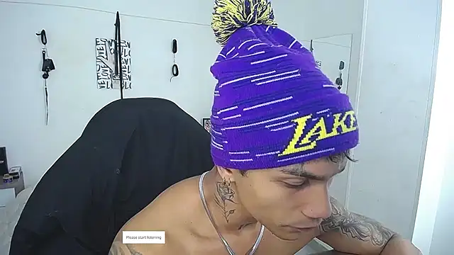 Leonard_Price's Live XXX Chat