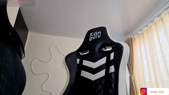 Chat +18 de Victoryyy_ ao vivo