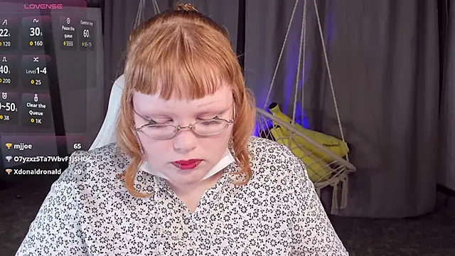 Онлайн чат XXX LottieReed