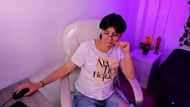 Nathaly_dsのライブXXXチャット