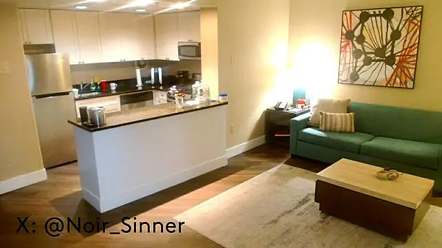 sinnernoir's Live XXX Chat