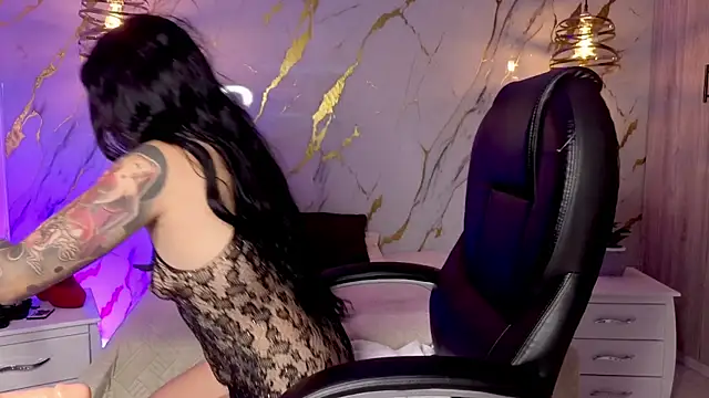 Scaarlettfox: απευθείας συνομιλία ΧΧΧ