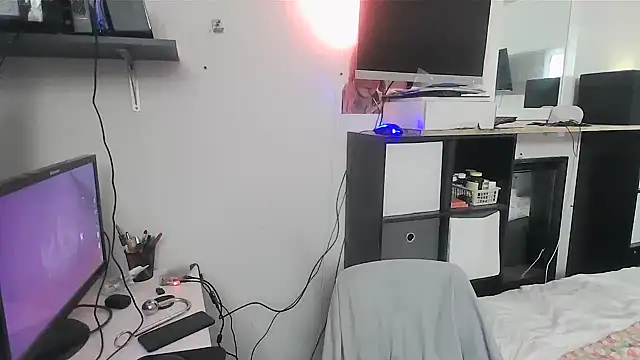 sissytrapdolly24 Pertunjukan Webcam