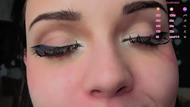 DorisGaillard Adlı Modelin Canlı XXX Sohbeti