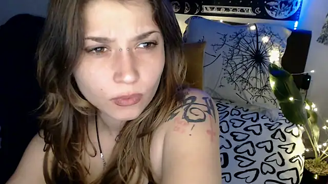 Živý XXX chat AlienforTwenty