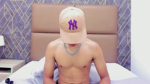 Show de Escanor_Hot na webcam