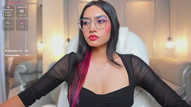 AzuraKindongのウェブカメラショー