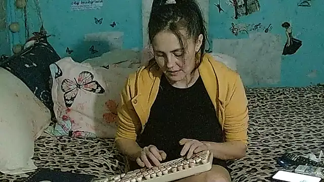 brighteyes77: онлайн-секс-чат