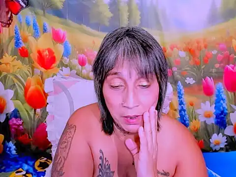 indianroxy live XXX chat