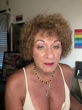 SuzyCatzz Pertunjukan Webcam