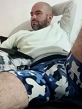 Show Webcam de hairyandbigmann