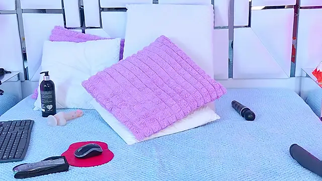 VeronicaSttar Show Webcam