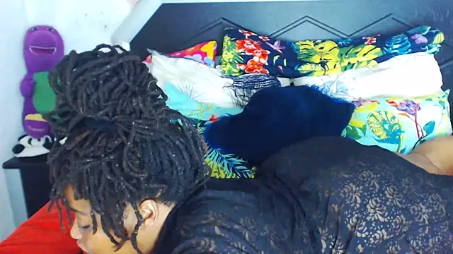 Chat +18 de Bulkyyass ao vivo