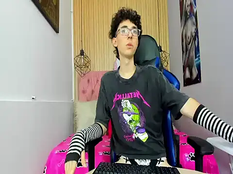 SyriusszのライブXXXチ ャット