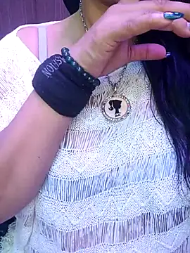 XXX chat uživo modela indian_passion