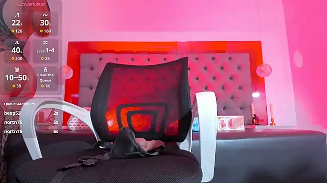 MirandaSould's Live XXX Chat