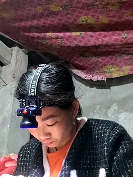 gio-thu webkamerás műsora