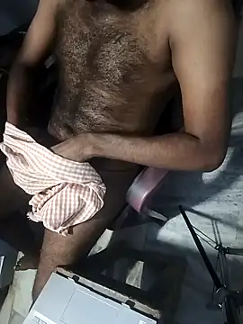 Tinku_1324 网络视讯表演