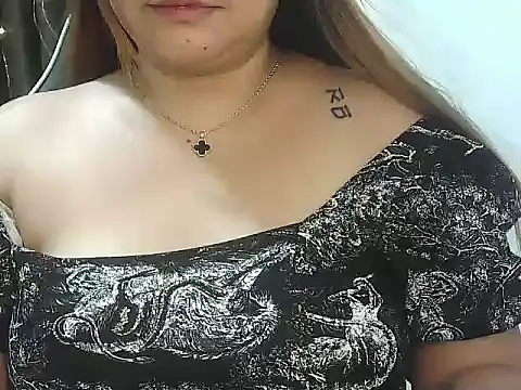 Fearless_tara20 Adlı Modelin Canlı XXX Sohbeti