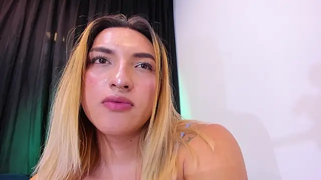 Pokazy przed kamerką – TomLondon_