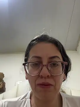 miss_hanna07's Webcam Show