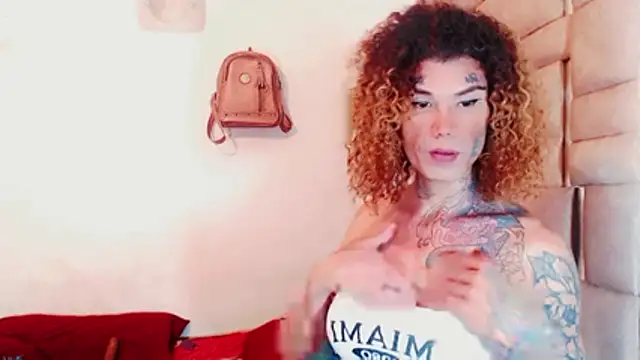 ana_tsxxx's Webcam Show