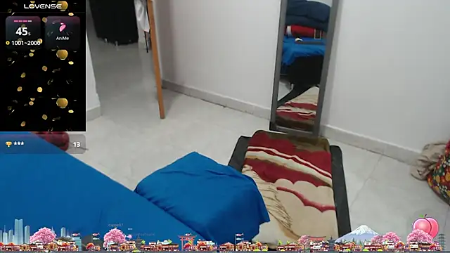 Laura_fox1のライブXXXチャット