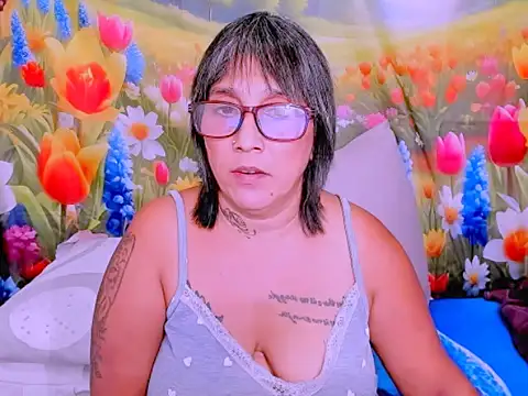 Živý XXX chat indianroxy