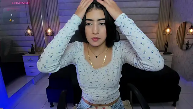 VictoriaaBlair Live XXX Chat