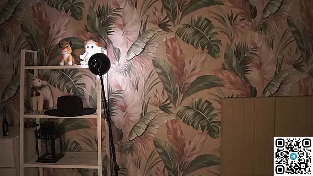 MarlinVarianのライブXXXチャット