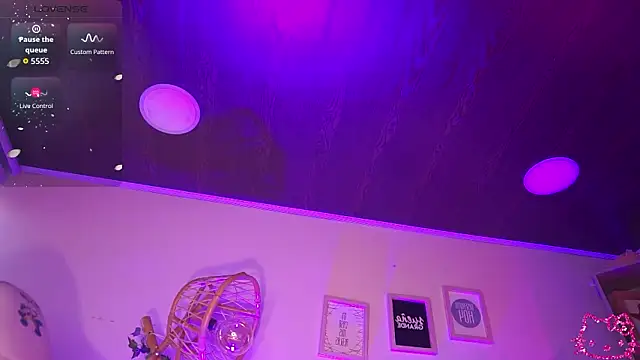 Chat +18 de _chloe_moons_ ao vivo