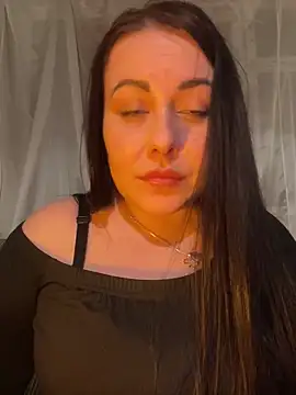 DaisyStreet élő XXX-chatje