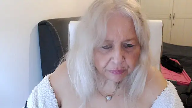 SusiLifeXXX Chat XXX live