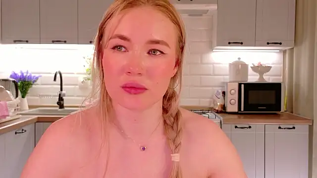 Veronika_Mitchel Chat XXX in diretta