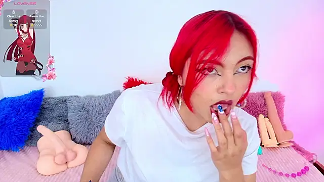 Cloee_Lovee Live XXX-Chat