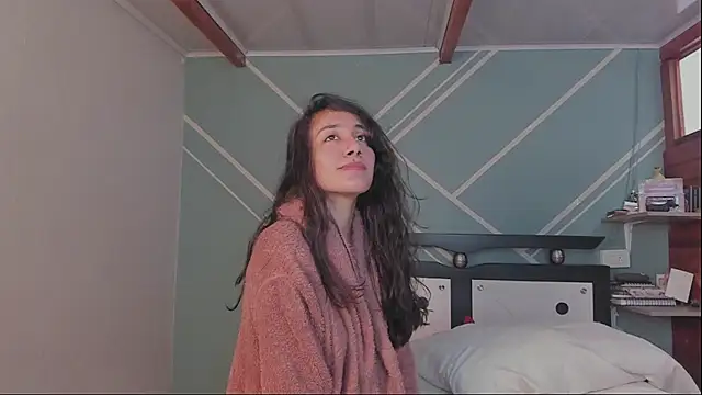 Chatroom XXX en direct de Lucy-Bluesea