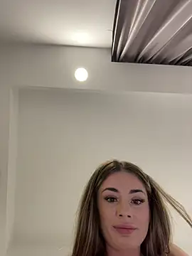 IsabellaEtthan Chat XXX live