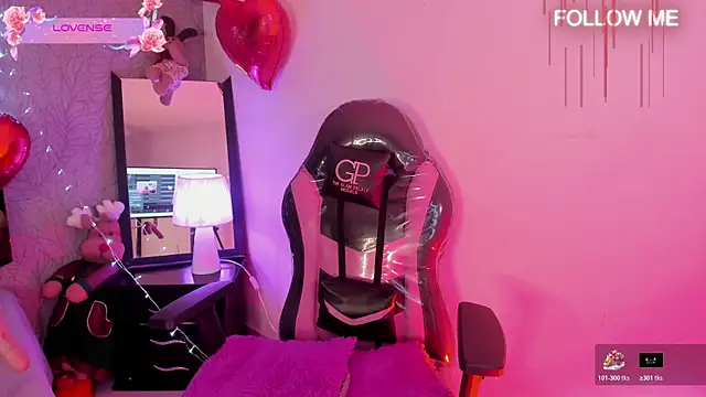 Elise-Leyton Live XXX Chat