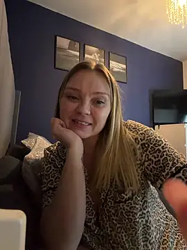 Sky25x – Naživo XXX chat