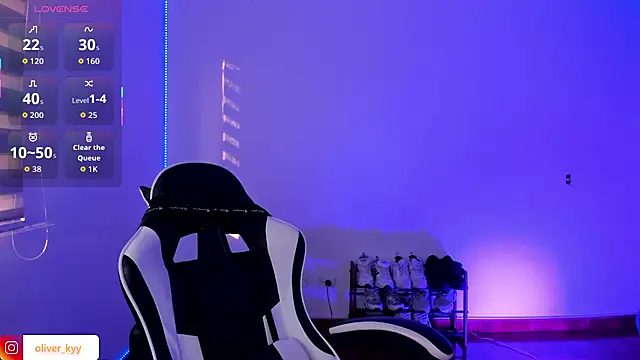 oliver_kyy Webcam show