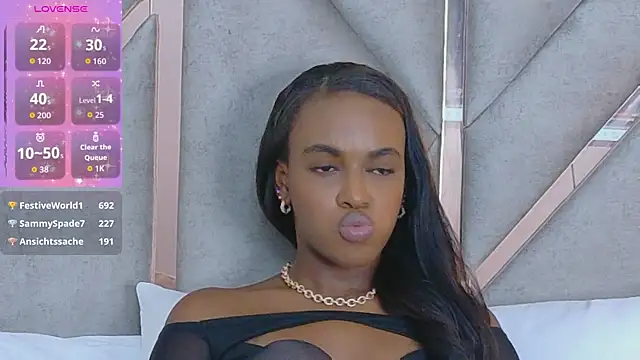 دردشة Sally-Noa الجنسية المباشرة