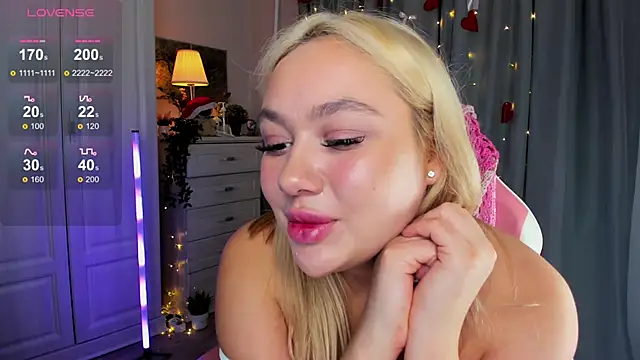 Chat XXX Live _Loneve__