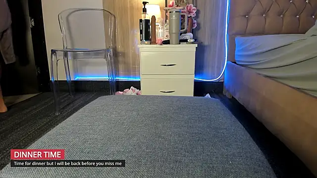 Maddyluxe 现场XXX聊天