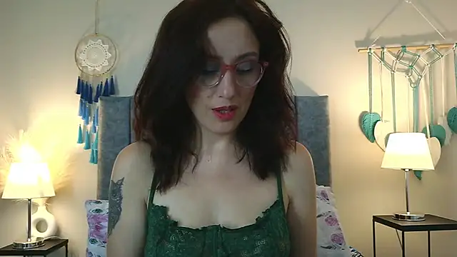 IberianMoonMK – Live XXX-chat