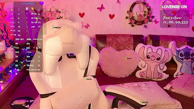 KissSweetPeach – Live XXX-chat